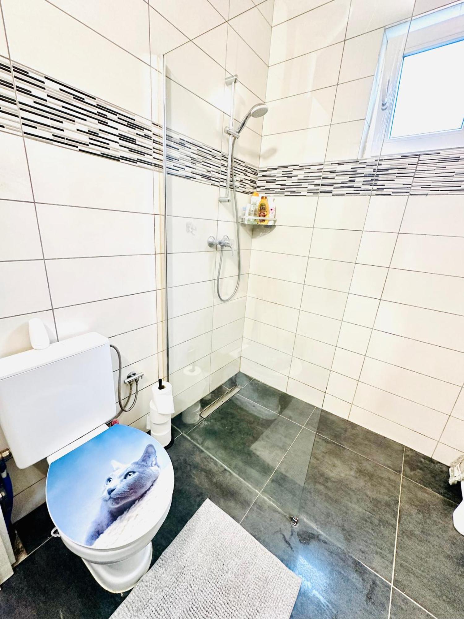 Lux Studio Appartment Брюссель Екстер'єр фото